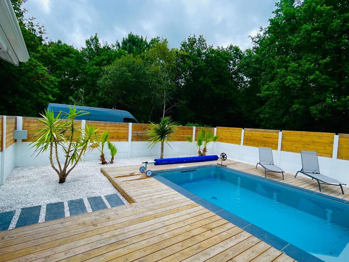 Maison A Biscarrosse Avec Piscine Et Jacuzzi Exterior photo